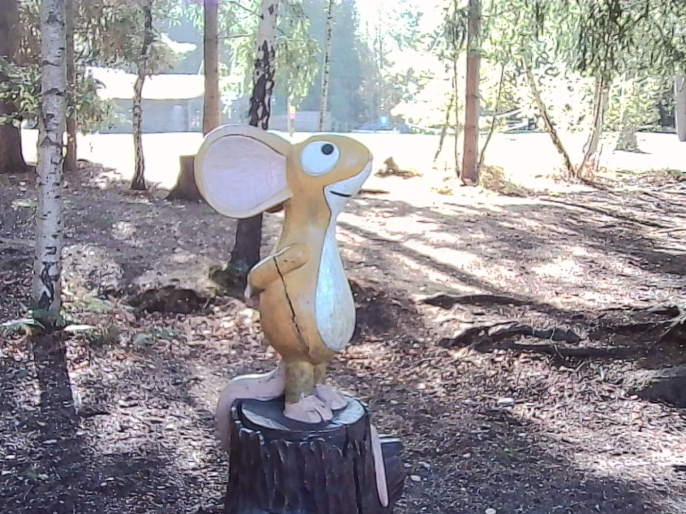 A wooden sculture of the mouse from The Gruffalo book